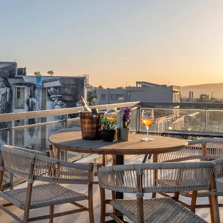 Eos Luxury Loft By Edrano 8essentially *